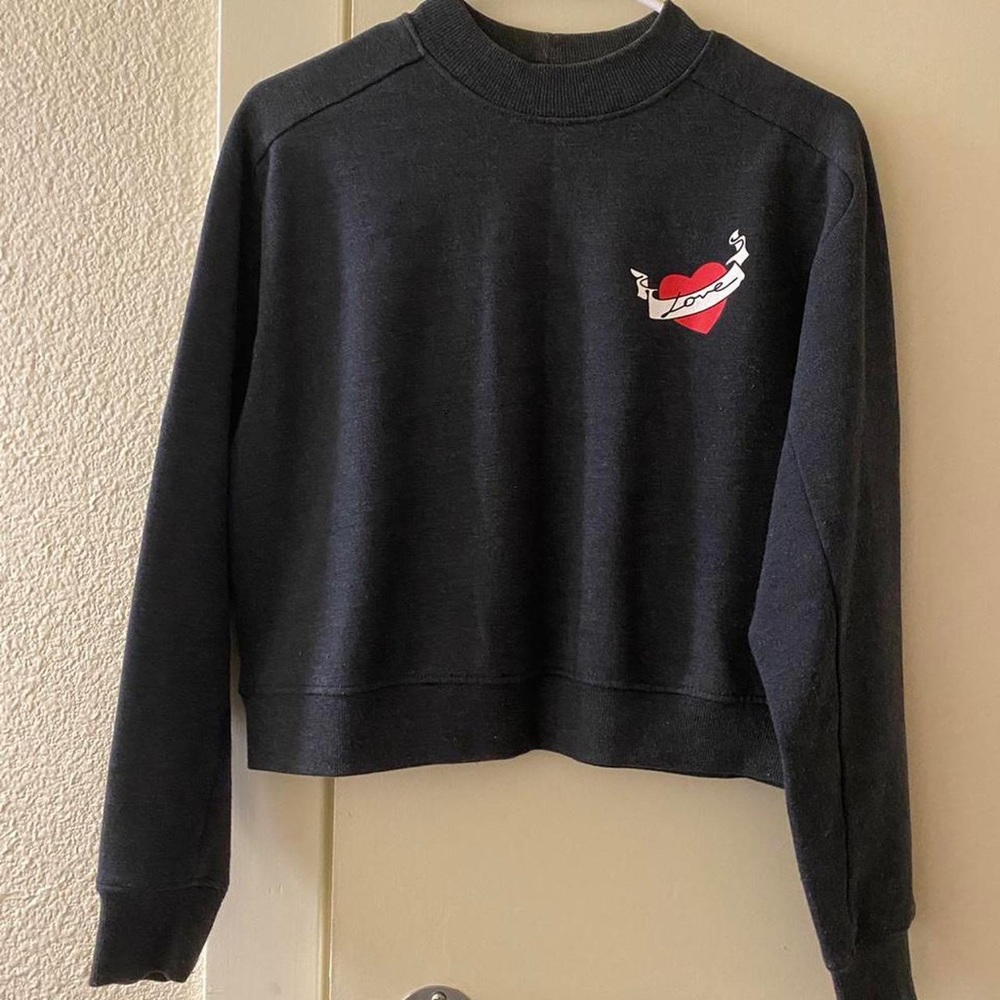 FOREVER 21 CUTE MOCKNECK SWEATSHIRT WITH SMALL PRINT